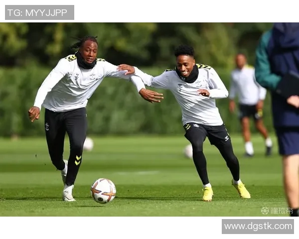 布里斯托与北安普顿的精彩对决谁将赢得这场激烈的较量 布里斯托与北安普顿的精彩对决谁将赢得这场激烈的较量